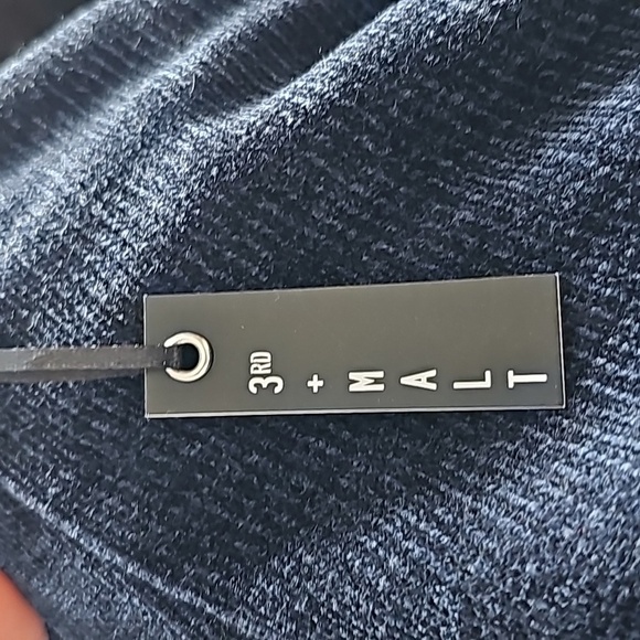 3rd + Malt Women's Button Sweater Blue Size M - Picture 5 of 5